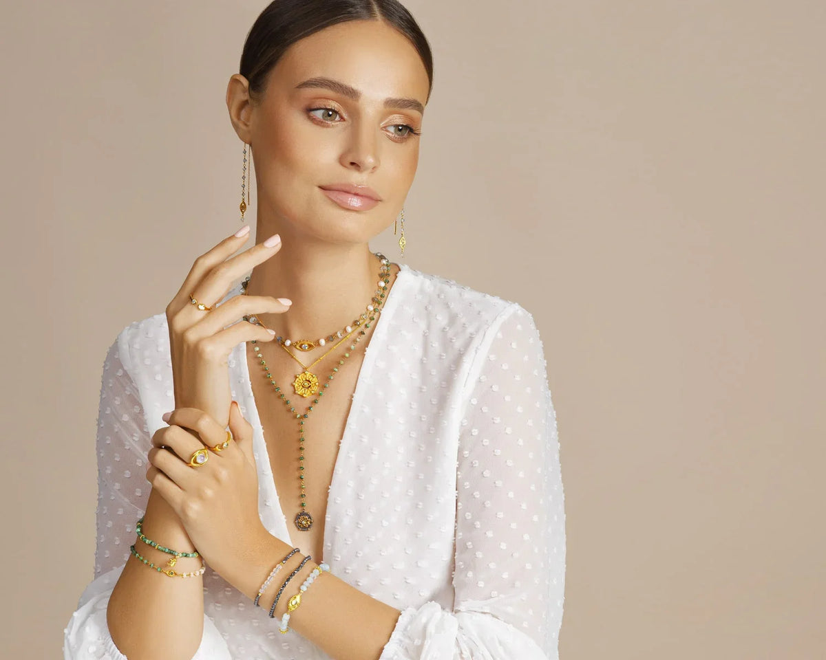 A Guide to the April Birthstones - Dazzling Diamonds and Sparkling Sapphires