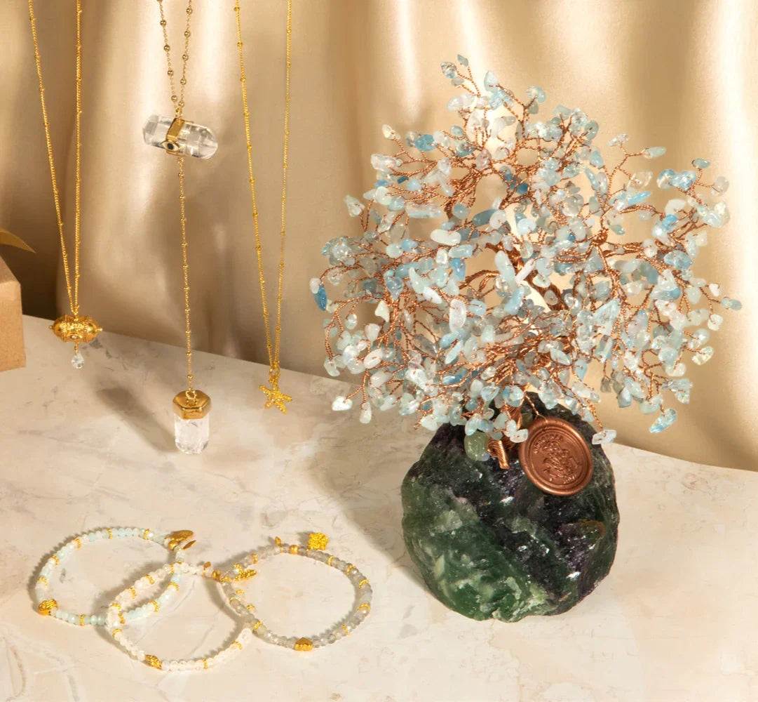 Give the Gift of Aquamarine - 5 Bracelets to Show Your Love