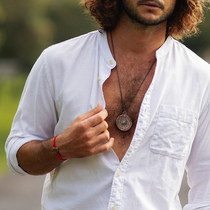 What Jewelry Pieces Are Men Wearing Today?