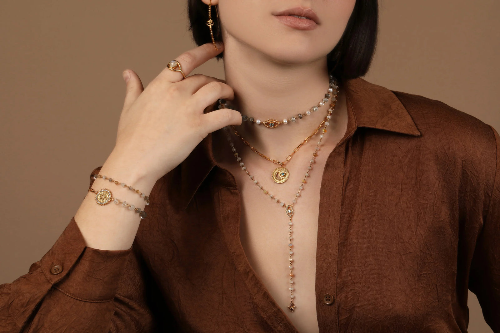 How to Wear Spiritual Jewelry