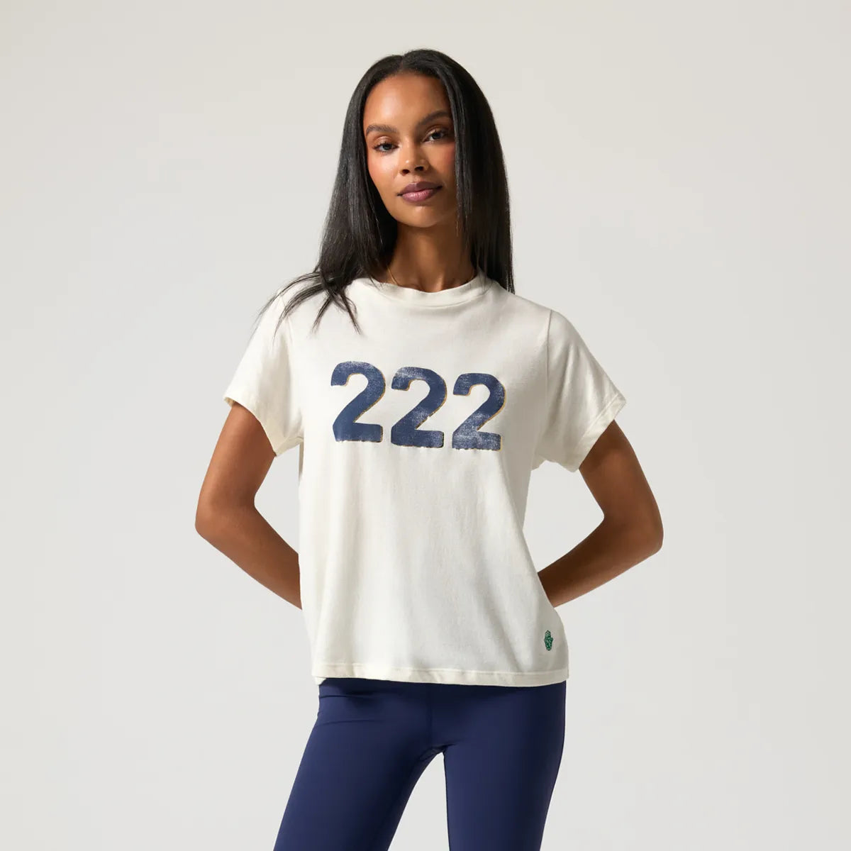 222 Lila Vintage White Tee