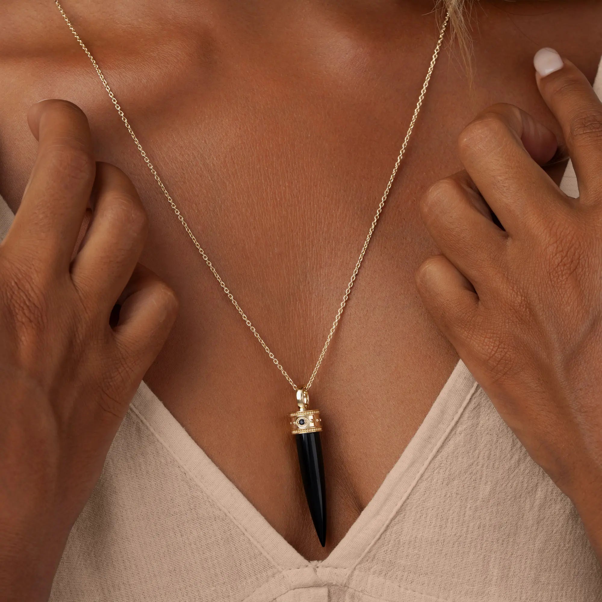 Fortune Gaze Onyx & Sapphire Necklace