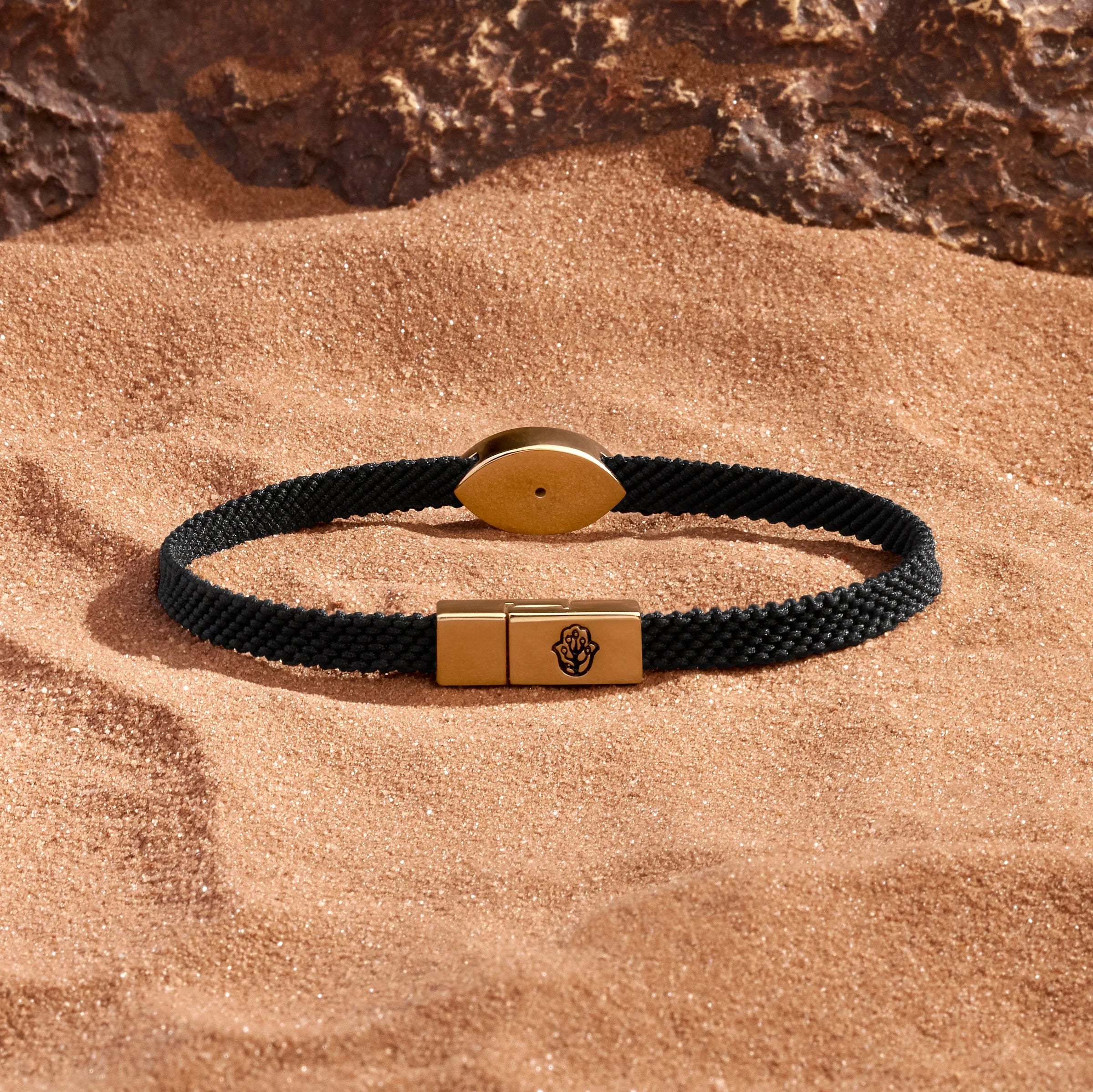 Protective Gaze Onyx Evil Eye Black String Bracelet