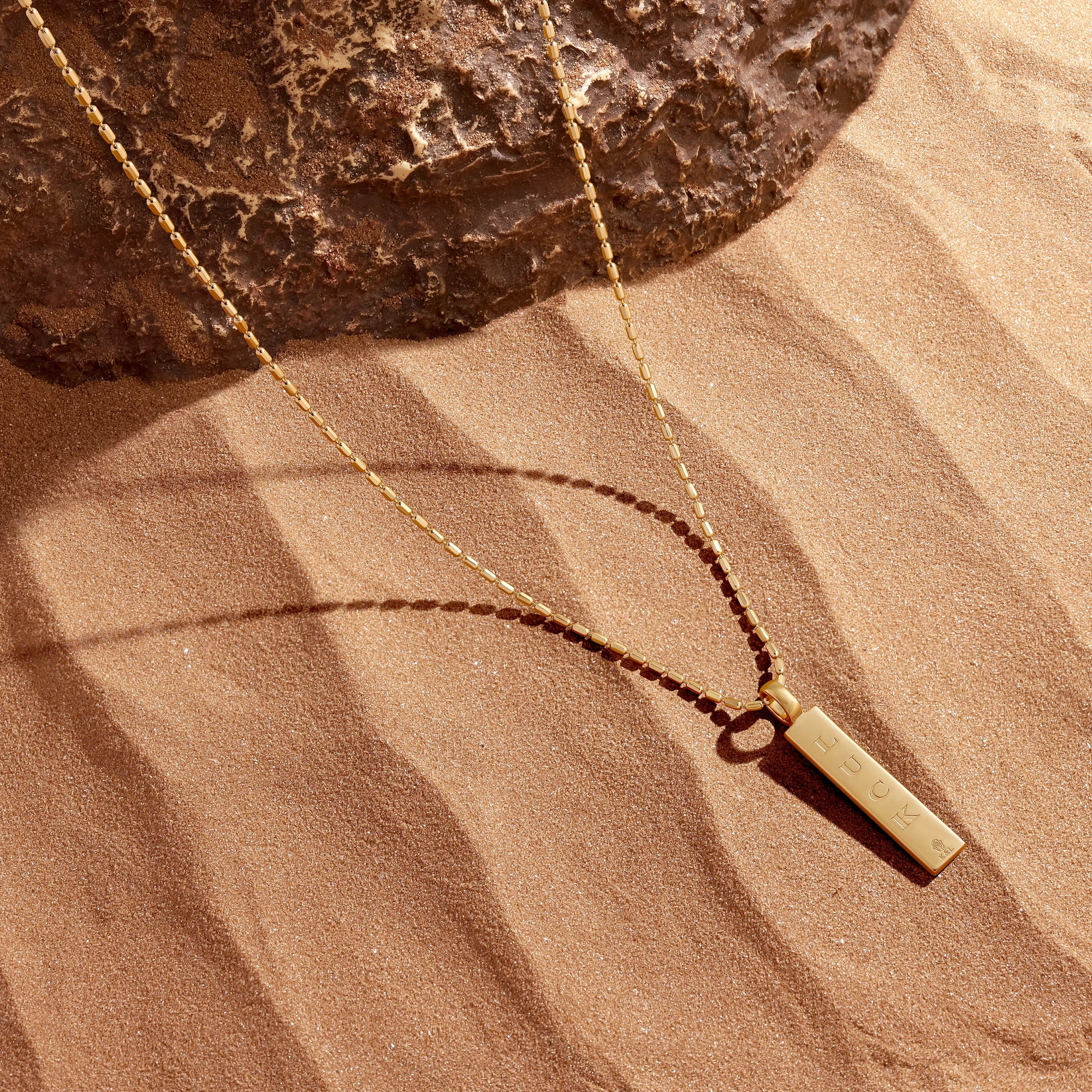 Mystic Terrain Labradorite Bar Pendant Necklace