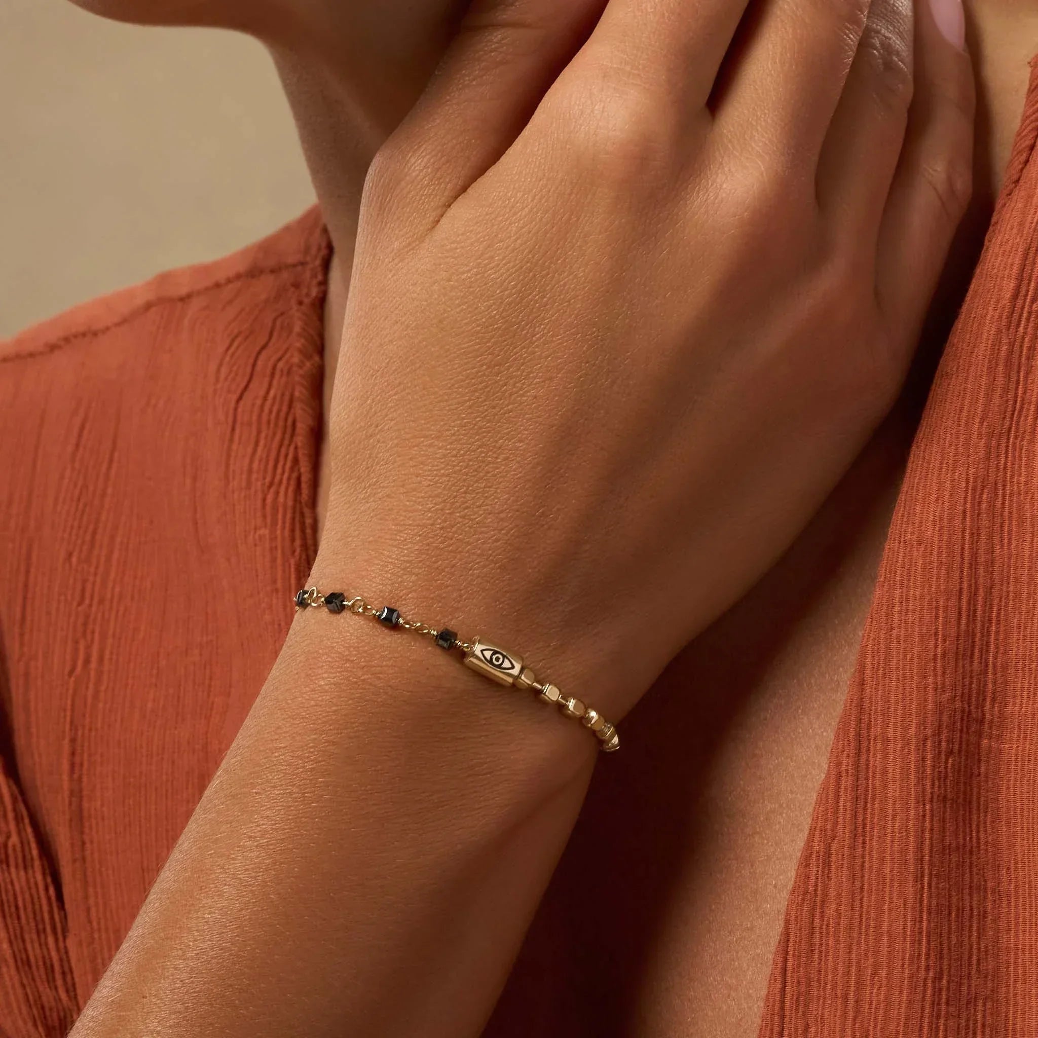 Soulful Delight Hematite Evil Eye Bracelet