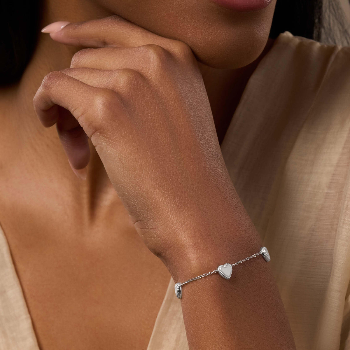 Joyful Connections Mother of Pearl Silver Heart Bracelet