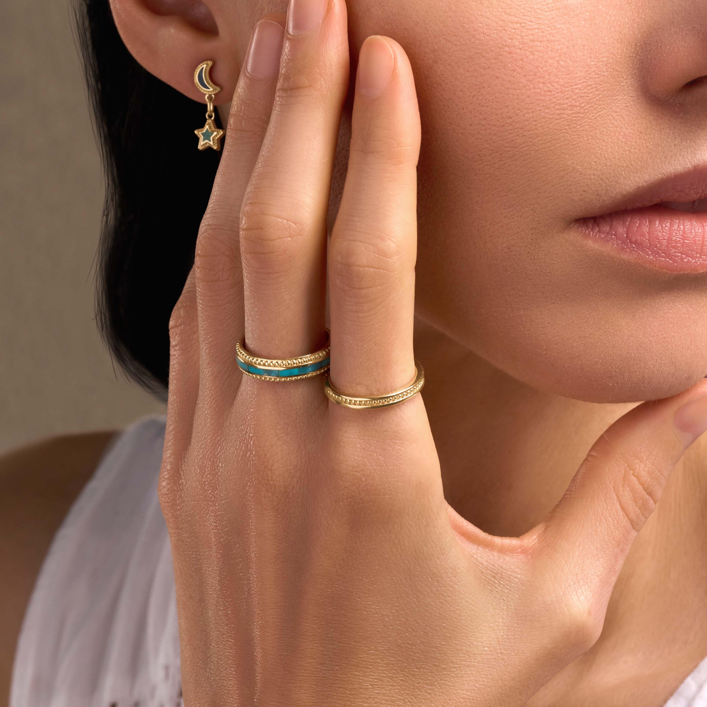 Brilliant Elegance Turquoise Gold Ring